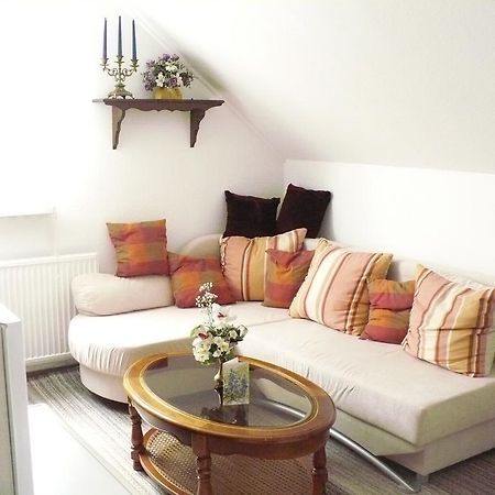 Wohnen Bei Gabi Apartment Walkendorf Ruang foto