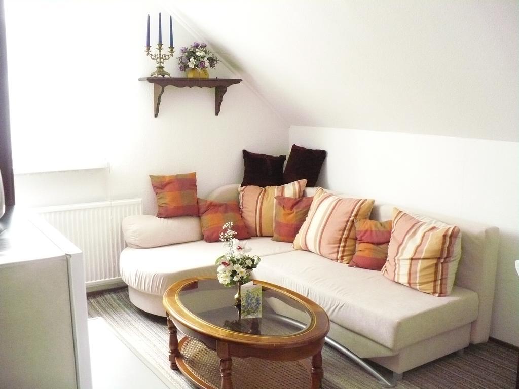 Wohnen Bei Gabi Apartment Walkendorf Ruang foto